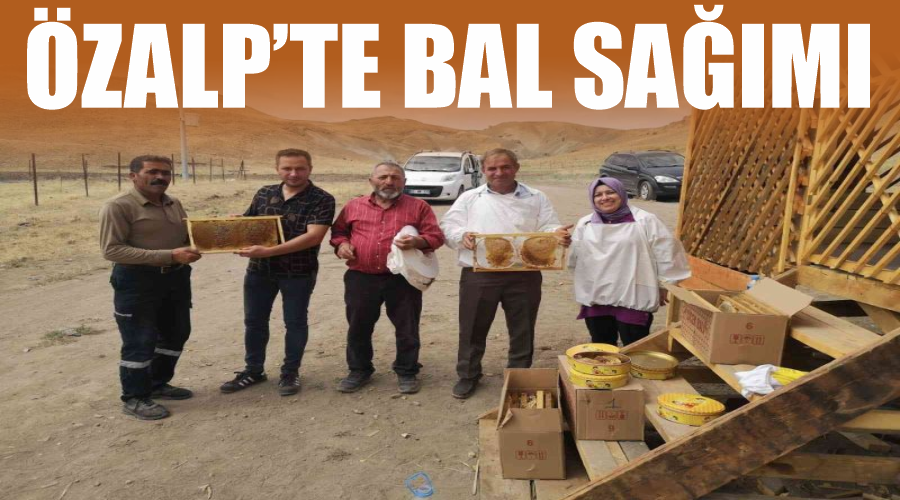 Özalp’te bal sağımı