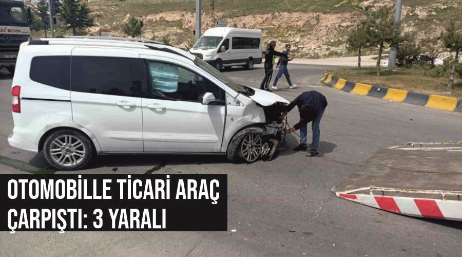 Otomobille ticari araç çarpıştı: 3 yaralı