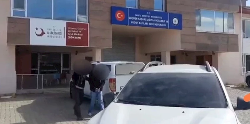 Van’da göçmen kaçakçılığı yapan 6 organizatör tutuklandı