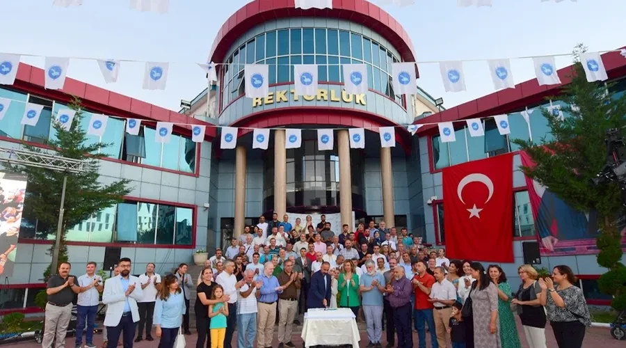 Van Yüzüncü Yıl Heyecanında İlkler: 5 Yeni Bölüm Adaylarını Bekliyor!