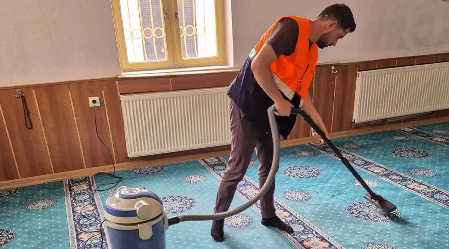 Van Camileri Huzur Dolu İbadet Ortamına Kavuşuyor: Büyükşehir Belediyesi