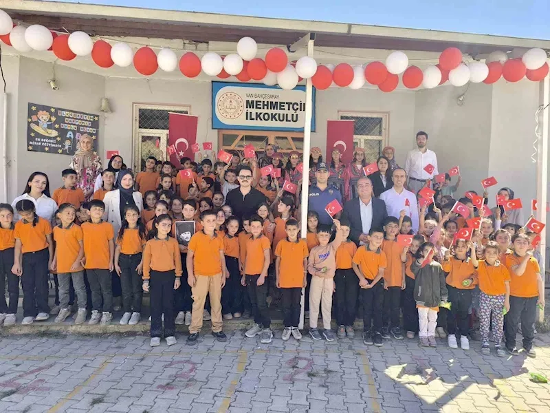 Bahçesaray’da ilköğretim haftası etkinliği düzenlendi