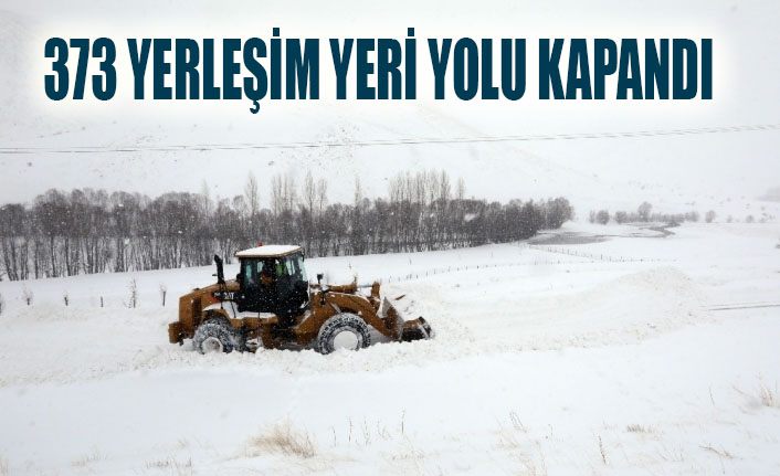 Van’da 373 yerleşim yerinin yolu kapandı