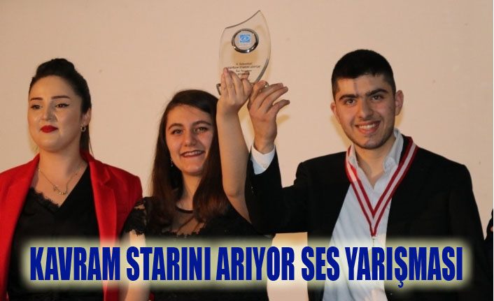 Van’da Kavram Eğitim Kurumları tarafından ‘Kavram Starını Arıyor’ adlı ses yarışmasının üçüncüsü düzenlendi.