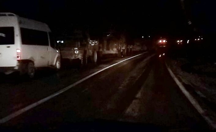 Van’da askeri araç devrildi: 3 asker yaralı