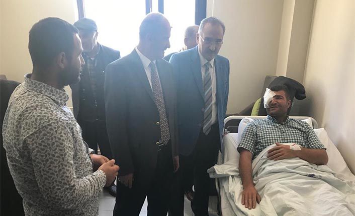 Tuşba Belediye Başkanı Akman’da hasta ziyareti