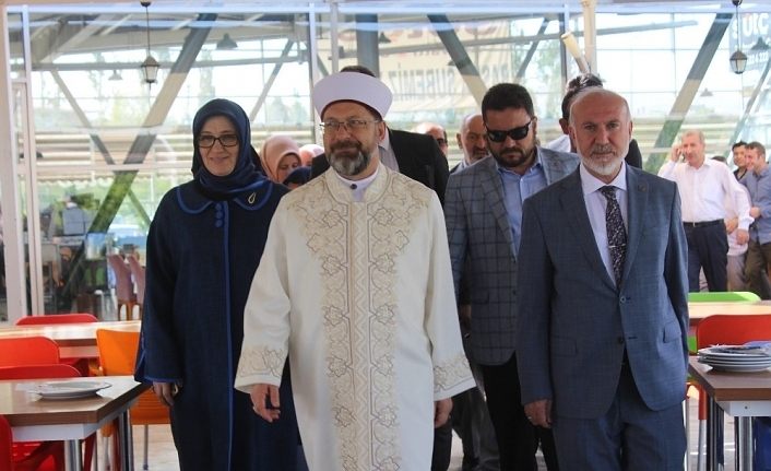 Diyanet İşleri Başkanı Erbaş Van’da