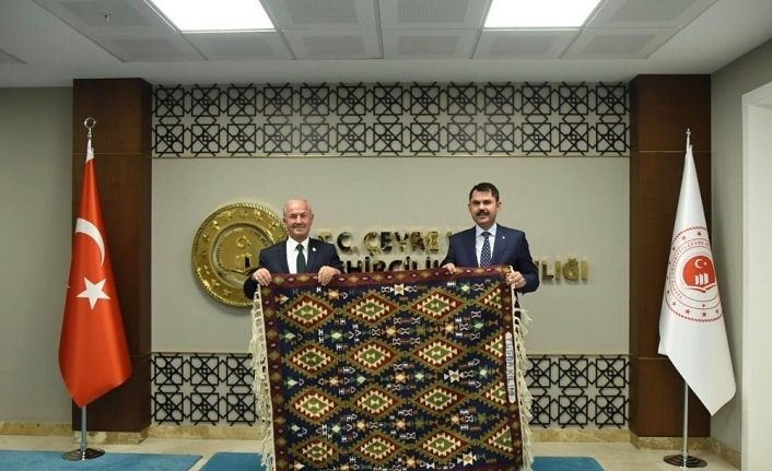 Başkan Akman’dan Bakan Kurum ve Bakan Yardımcısı Alpaslan’a ziyaret