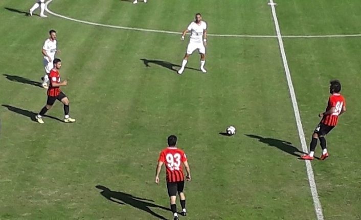 TFF 2. Lig Kırmızı Grup: Vanspor FK- Kahramanmaraşspor'u 1-0 yendi