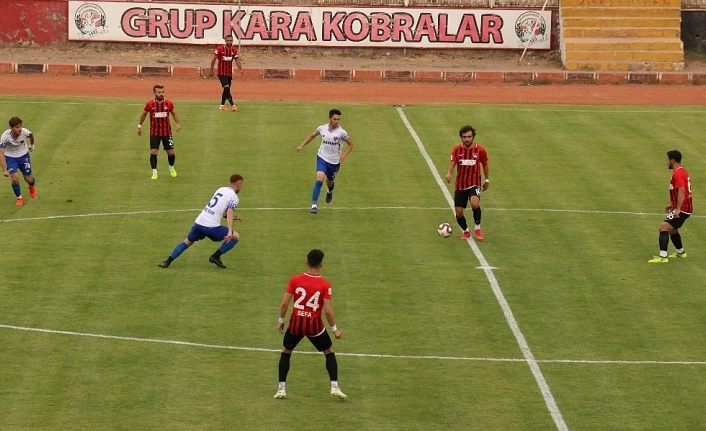 TFF 2. Lig: Vanspor FK: 3 - Kardemir Karabükspor: 0