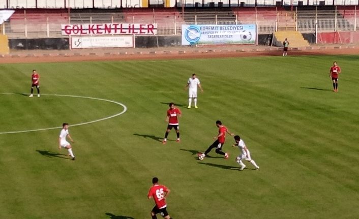 Vanspor evinde Bandırmaspor ile 2-2 berabere kaldı