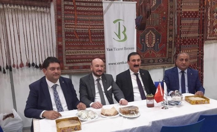 Van Ticaret Borsası Erzurum Gıda Fuarı'nın gözdesi oldu
