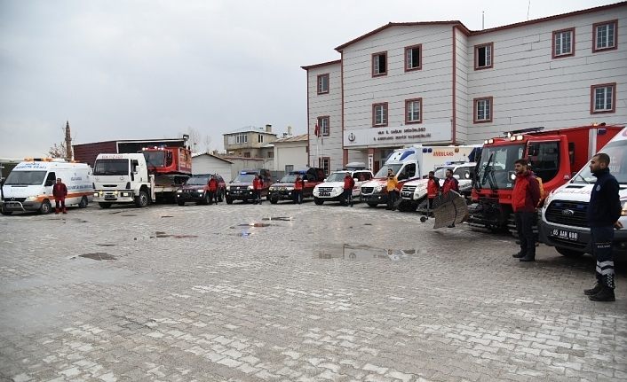 112 Acil Servis ekipleri zorlu kış görevine hazır