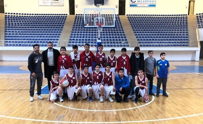 Anadolu Yıldızlar Ligi Basketbol Grup Müsabakaları Van ayağı sona erdi