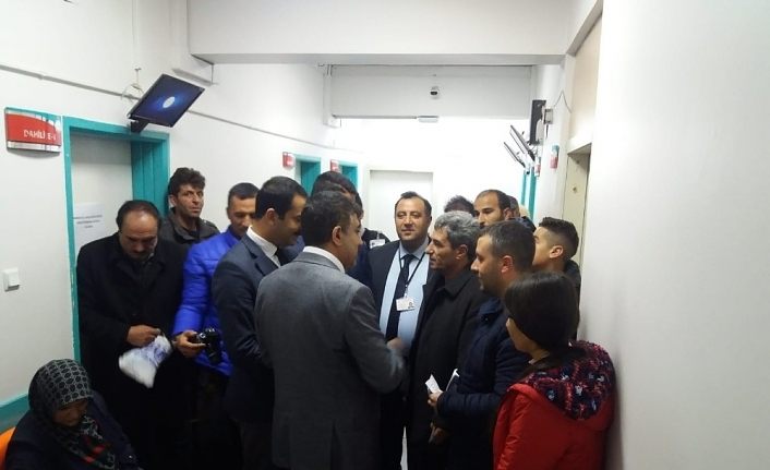 Van İl Sağlık Müdürü Sünnetçioğlu, hastane inşaatında incelemede bulundu