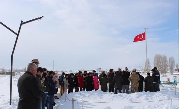 Şehit Dolançay mezarı başında anıldı