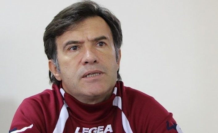 Vanspor’un yeni teknik direktörünü Kulüp Başkanı Yenitürk açıkladı…