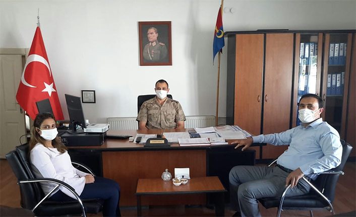 Van TB Başkanı Süer Tuşba İlçe Jandarma Komutanı Taşdelen'i ziyaret etti