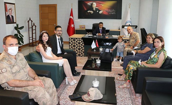 Van Jandarma Asayiş Kolordu Komutanı Tümgeneral İlbaş Erciş Kaymakamı Mehmetbeyoğlu'nu ziyaret etti