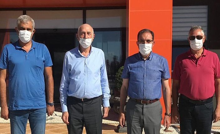 Ak Parti Van Milletvekili Kartal Karayolları Bölge Müdürü Arslan’ı ziyaret etti