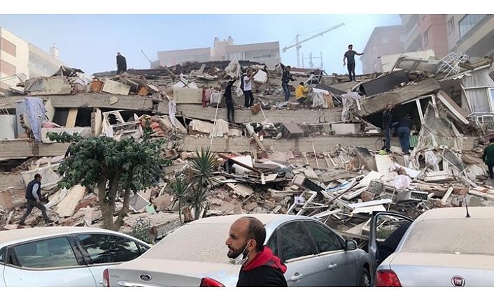 Van Büyükşehir Belediyesi'nden İzmir depremi için geçmiş olsun mesajı