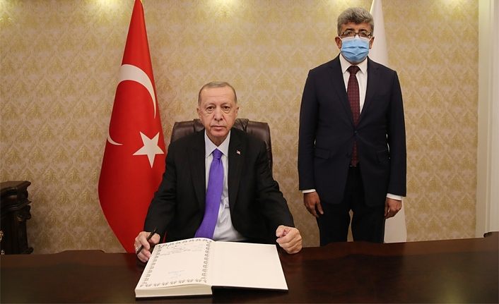 Cumhurbaşkanı Erdoğan'dan Van Valisi Bilmez'e tebrik