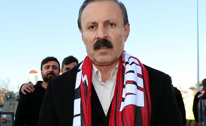 Vanspor Kulüp Başkanı Yenitürk: Herhangi bir transfer yasağımız yoktur