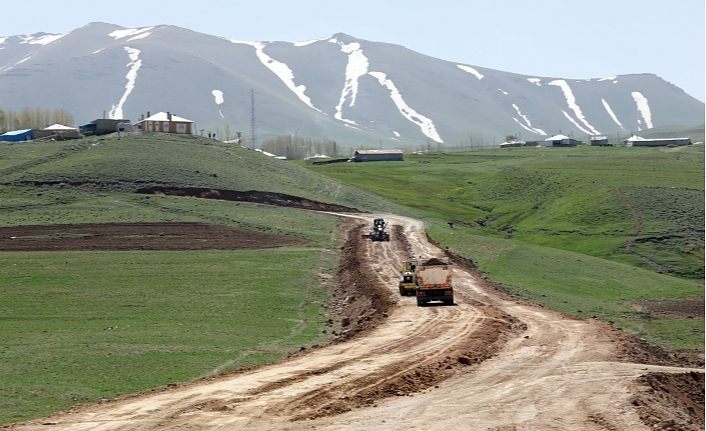 Van Büyükşehir Belediyesi Genel Sekreteri Çelikel Gürpınar’da