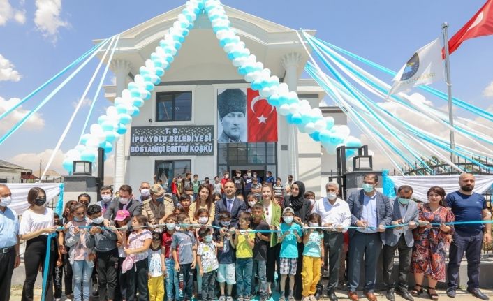 Türkiye’de bir ilk olan Bostaniçi Eğitim Köşkü Van’da açıldı