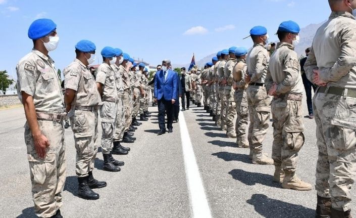 Van Valisi Bilmez’den Kurban Bayramı ziyaretleri