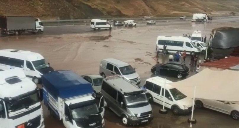 Van’da sel