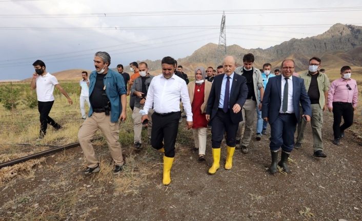 Çevre ve Şehircilik Bakan Yardımcısı Suver: “Meydana gelen selde çok şükür can kaybı yok”