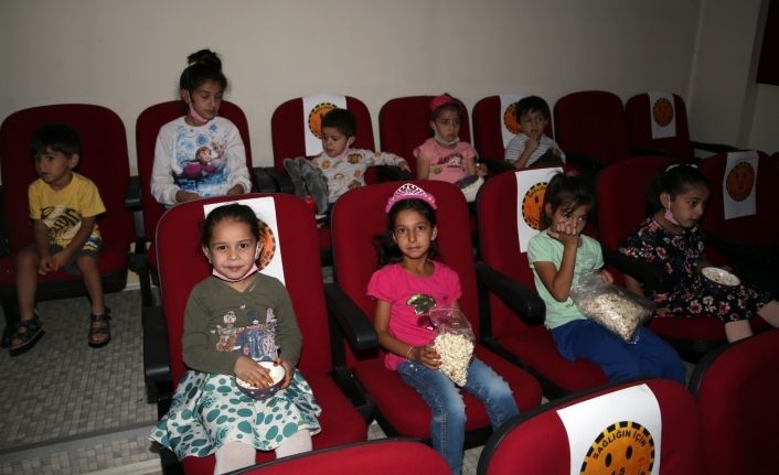 Van Büyükşehir Belediyesi’nin sinema günleri başladı