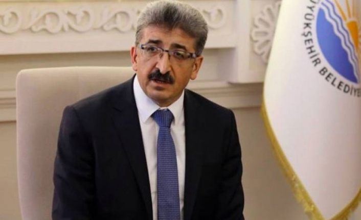 Van Valisi Bilmez'den sel ve yangın mağdurları için destek çağrısı