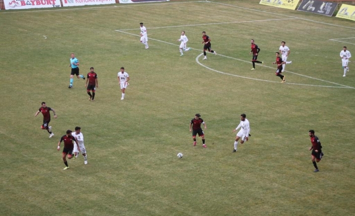 An Zentrum Bayburt Özel İdarespor, Silahtaroğlu Vanspor’u 5-0 mağlup etti