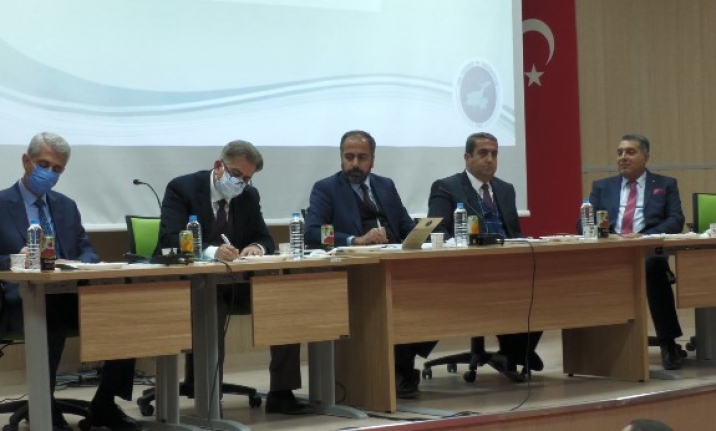 Van YYÜ’de ‘Sürdürülebilir Şehir ve Yaşam Alanları’ konulu toplantı