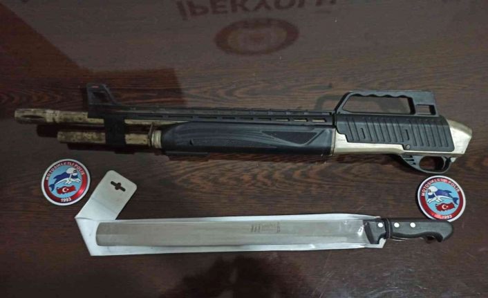 Van’da hırsızlık yapan ve aranan 55 kişi tutuklandı