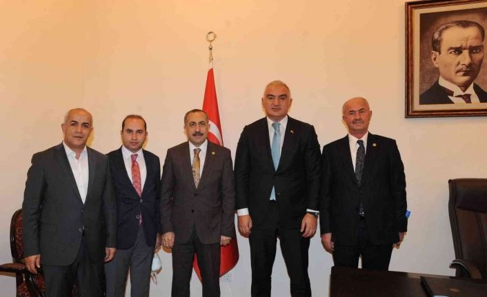 AK Partili Arvas: “Turizm, ekonomik büyümede katalizör görevi görüyor”