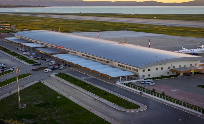 Van Ferit Melen Havalimanı bir ayda 105 bin 649 yolcuya hizmet verdi