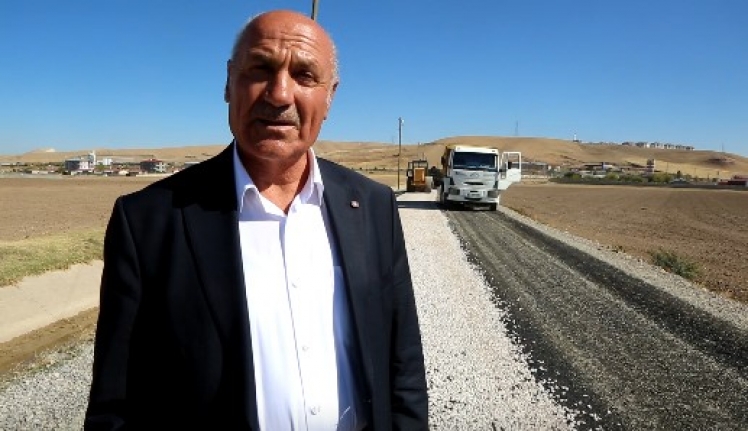 Muhtarlardan Tuşba Belediye Başkanı Akman’a teşekkür mesajları