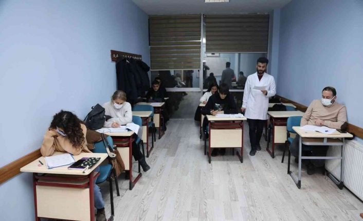 Van Büyükşehir Belediyesi Kürtçe kurs açtı