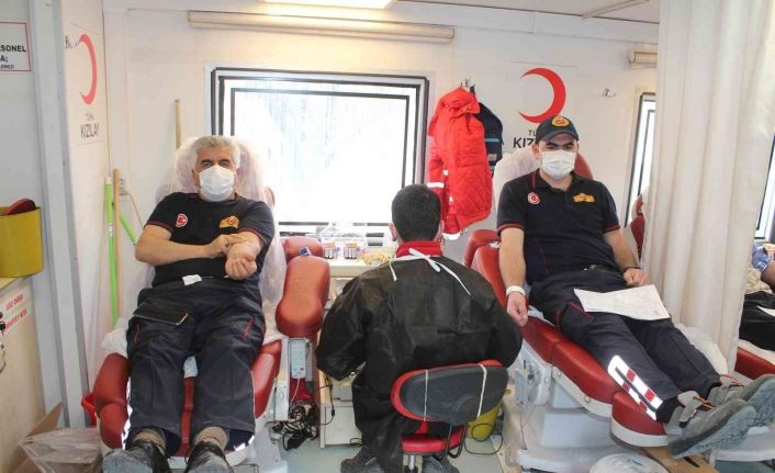 Muradiye’de kan bağışı kampanyası