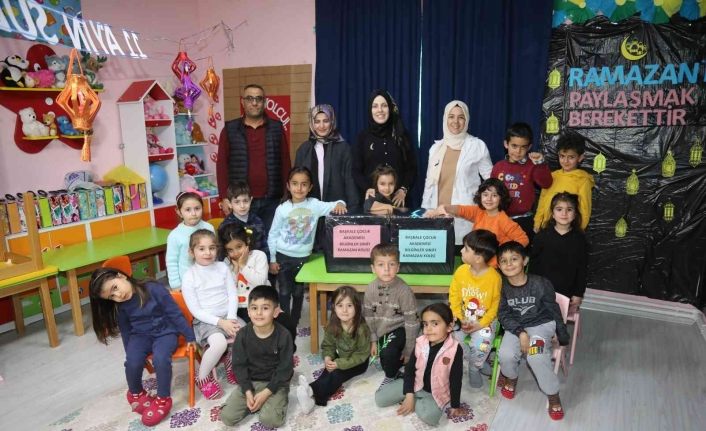 Minik ellerin hazırladığı yardım kolileri ihtiyaç sahiplerine ulaştırıldı