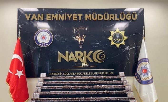 Van’da 28 bin 80 adet sentetik ecza ele geçirildi