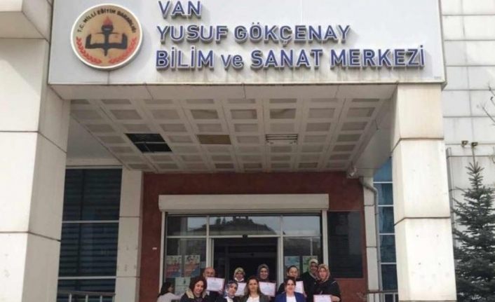 BİLSEM’li öğrencilerin ailelerine yönelik eğitim semineri