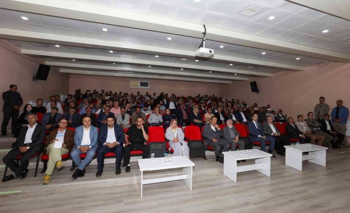 ’Feqîyê Teyran ve Mirası’ sempozyumu Bahçesaray gezisiyle son buldu