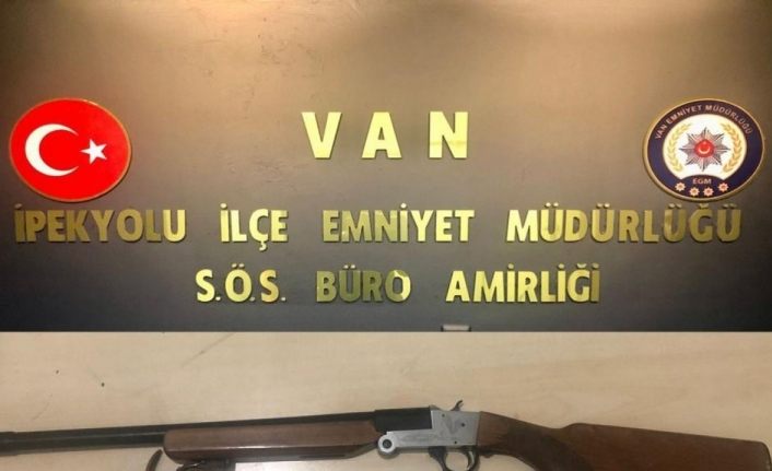 Van’da değişik suçlardan 10 kişi tutuklandı