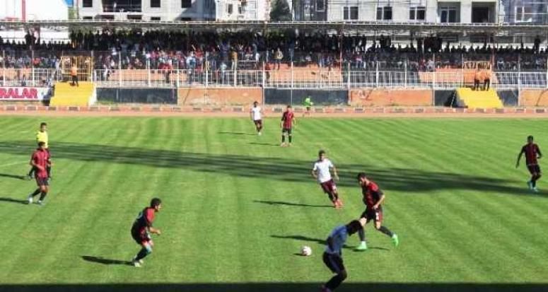 Van Büyükşehir Belediyespor Kartalspor: 1-3