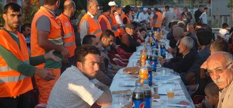 Eyüp Belediyesinden 3 bin kişilik iftar