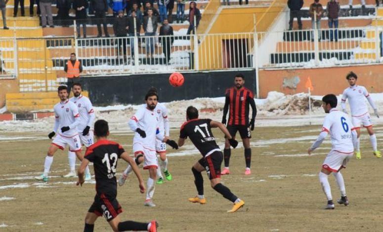 Büyükşehir Belediyespor, evinde puan kaybetti:0-0